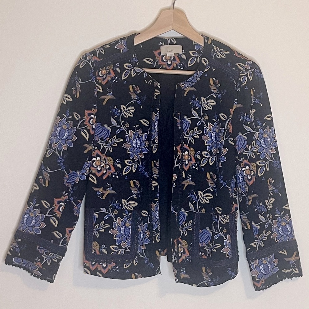 LOFT Women's Evening Garden Floral Jacket - Picture 2 of 10